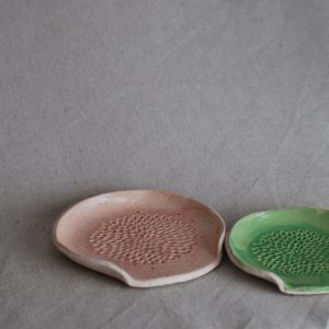 Ralla ajos/Apoya cucharas